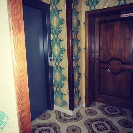 Boutique Empress Hotel 4*